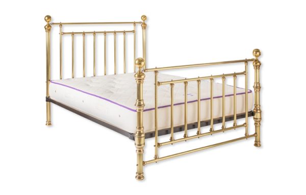 Brass Bed – Henley